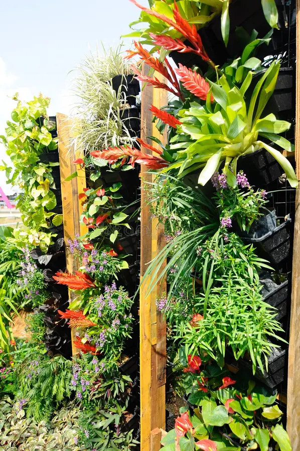 Diy Vertical Gardening Systems